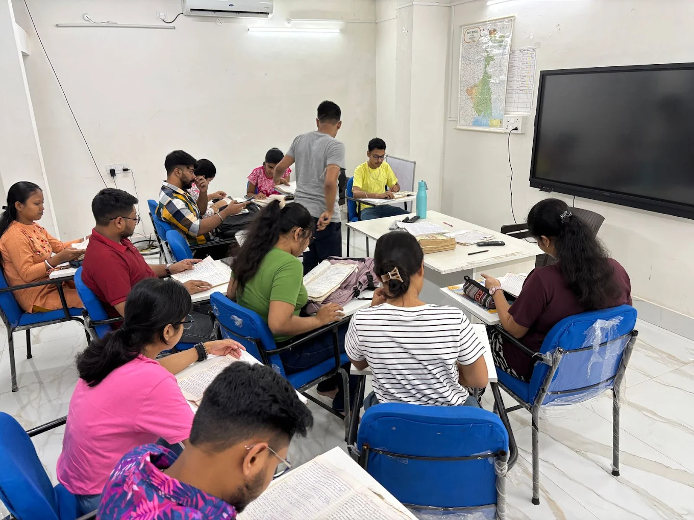 Best Competitive Coaching Institute in Siliguri 2026 – Proven Strategies for Government Exam Success | Adhyayan Academy